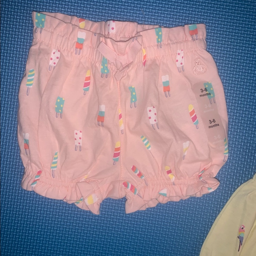 Set of two Gap shorts